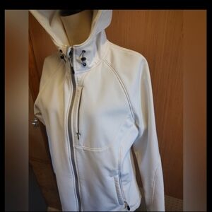 Kirkland Women's Softshell Jacket - White/Cream, Large